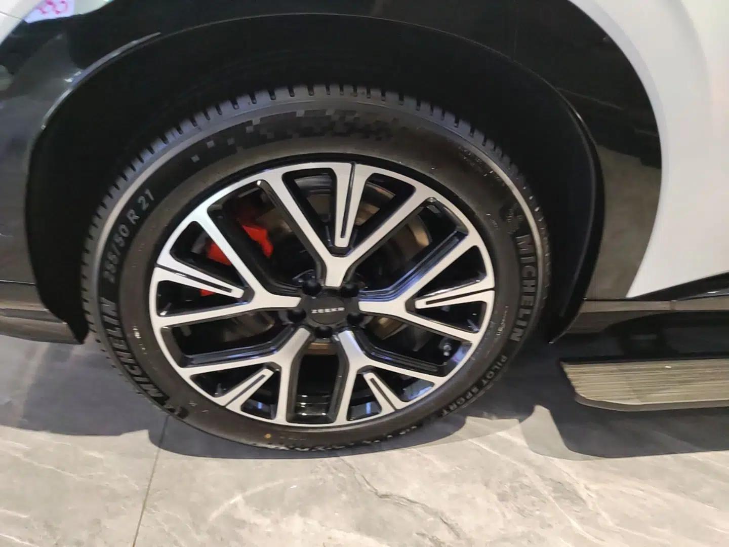 Zeekr 8X 2026 Model Max Edition 70kWh — миниатюра 11