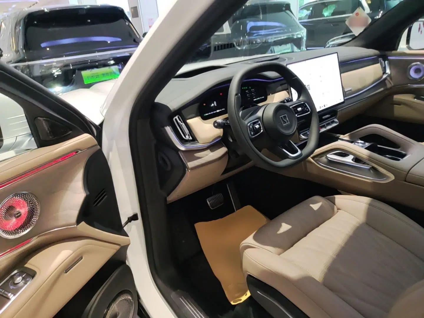Zeekr 8X 2026 Model Max Edition 70kWh — миниатюра 18