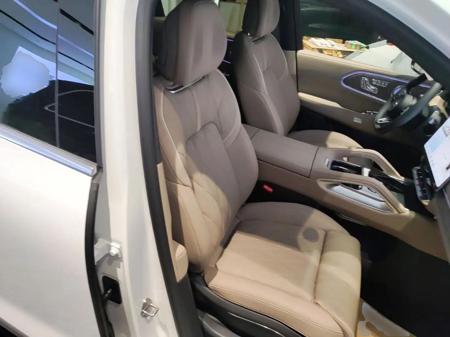 Zeekr 8X 2026 Model Max Edition 70kWh — миниатюра 19