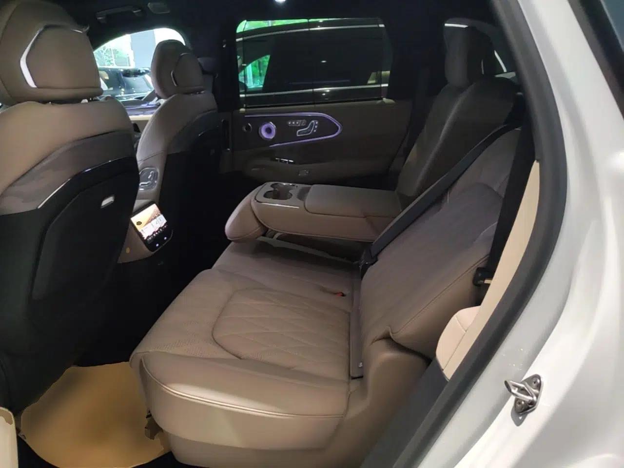 Zeekr 8X 2026 Model Max Edition 70kWh — миниатюра 20