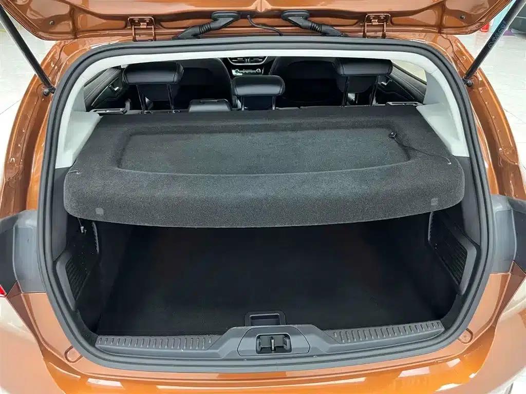 2021 Ford Focus Active EcoBoost 180 Automatic Trend Edition — миниатюра 16