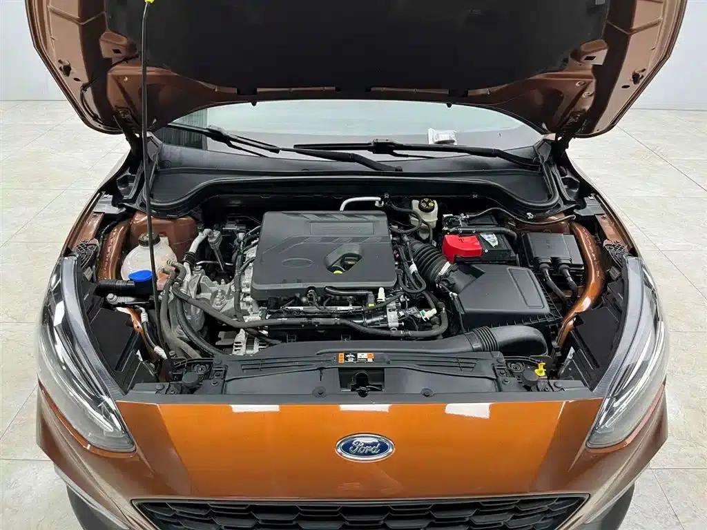 2021 Ford Focus Active EcoBoost 180 Automatic Trend Edition — миниатюра 20