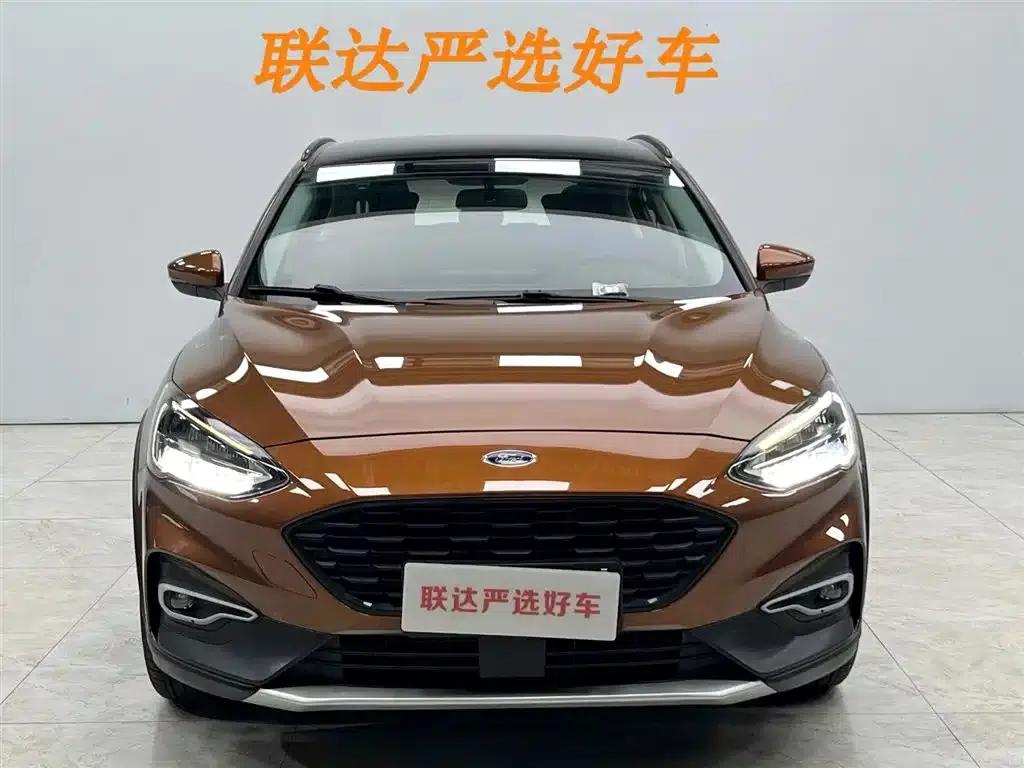 2021 Ford Focus Active EcoBoost 180 Automatic Trend Edition — миниатюра 21