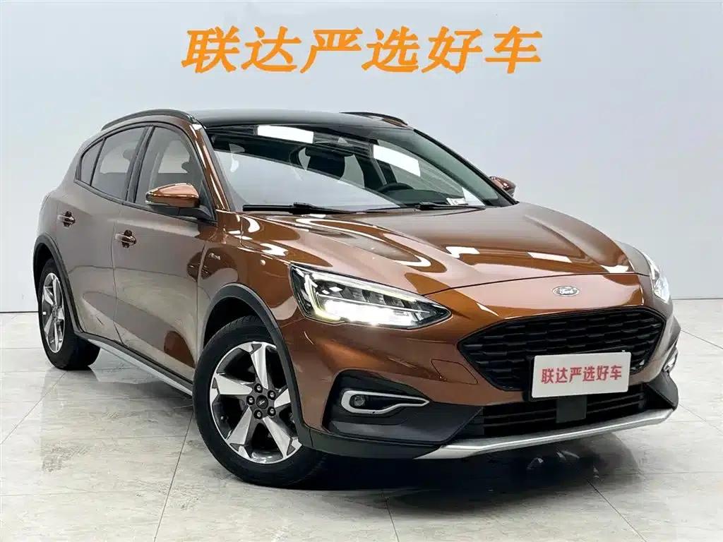 2021 Ford Focus Active EcoBoost 180 Automatic Trend Edition — миниатюра 22