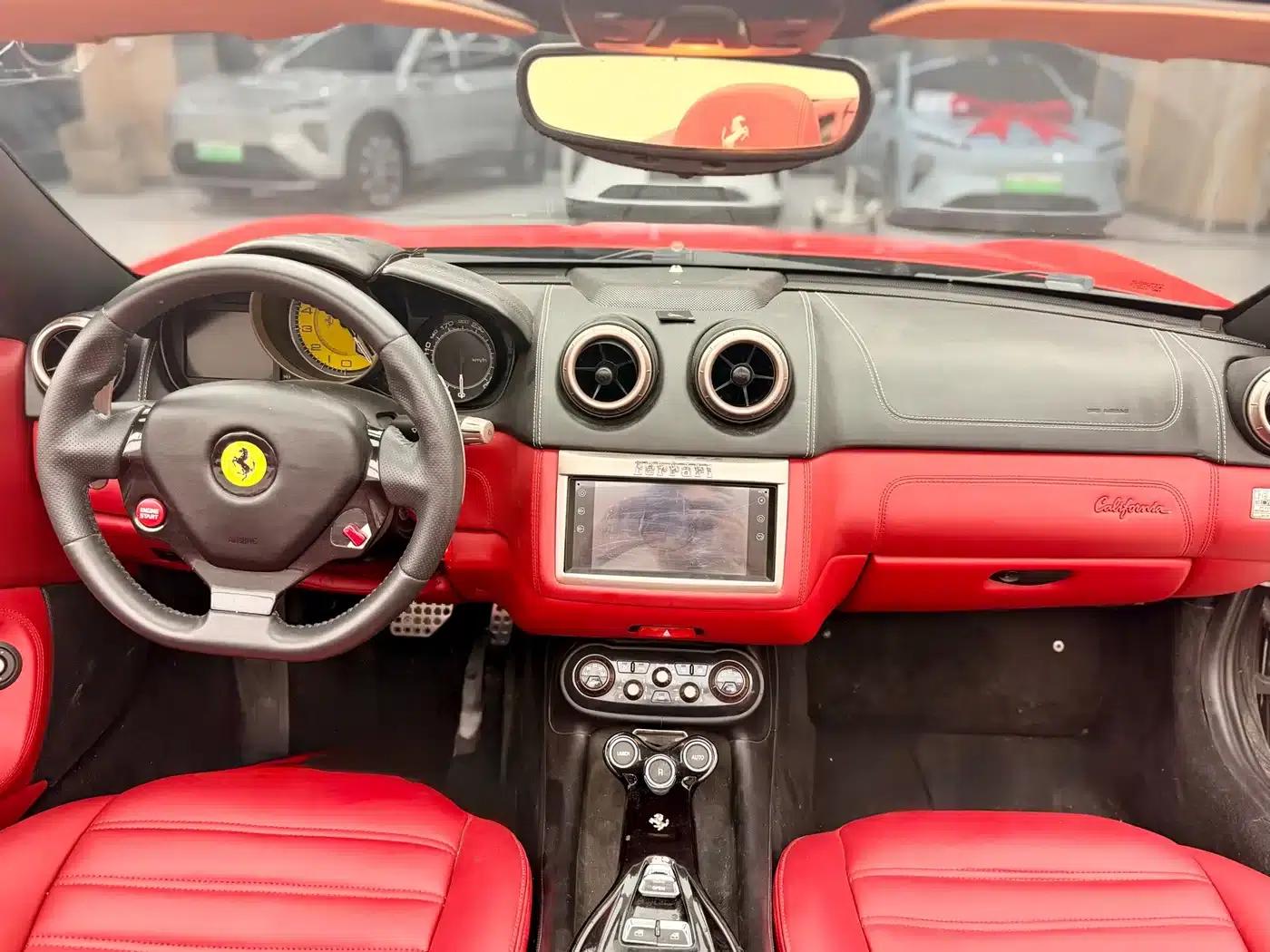 California T 2012 4.3L Standard Model — миниатюра 14