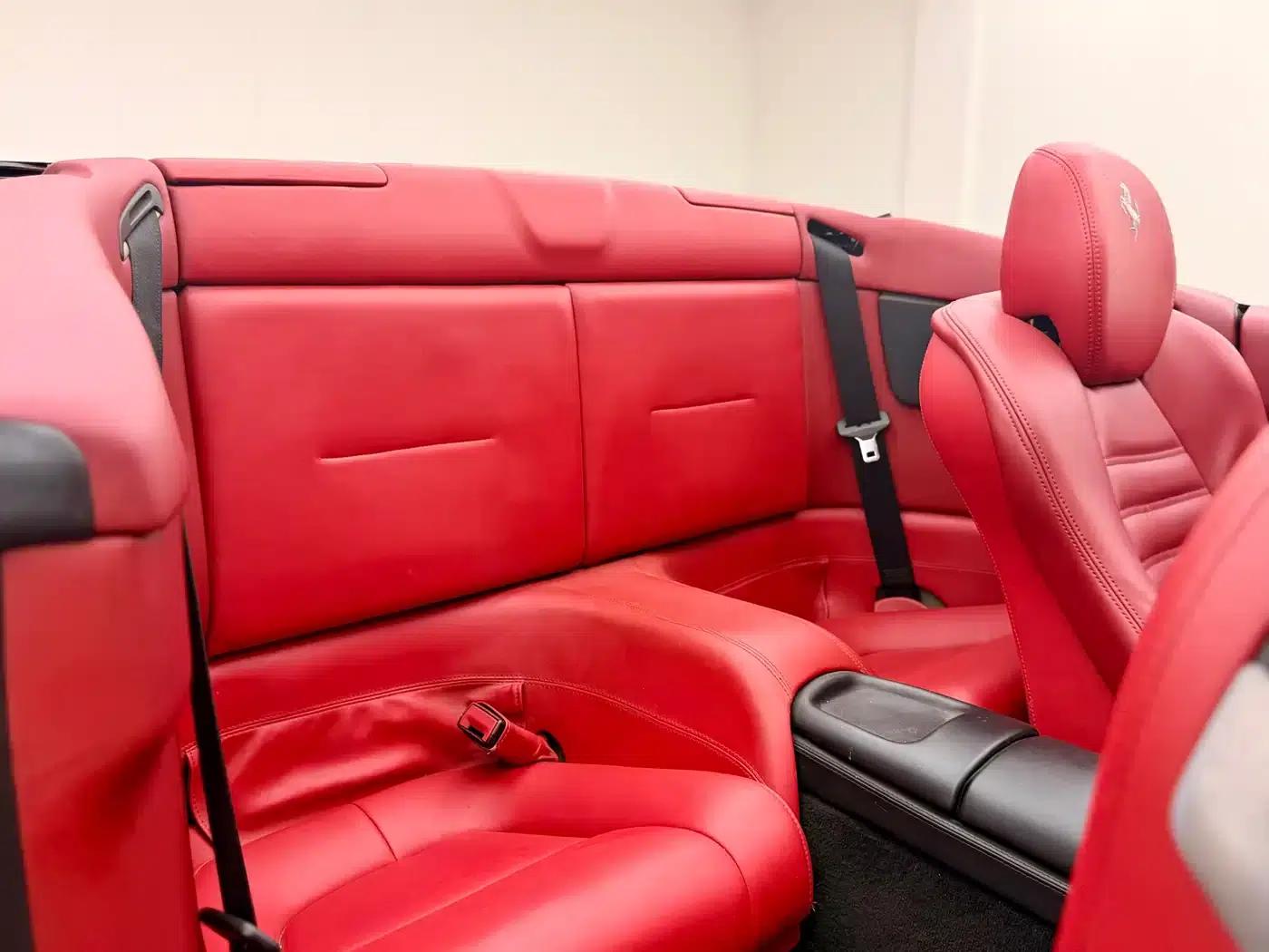California T 2012 4.3L Standard Model — миниатюра 17