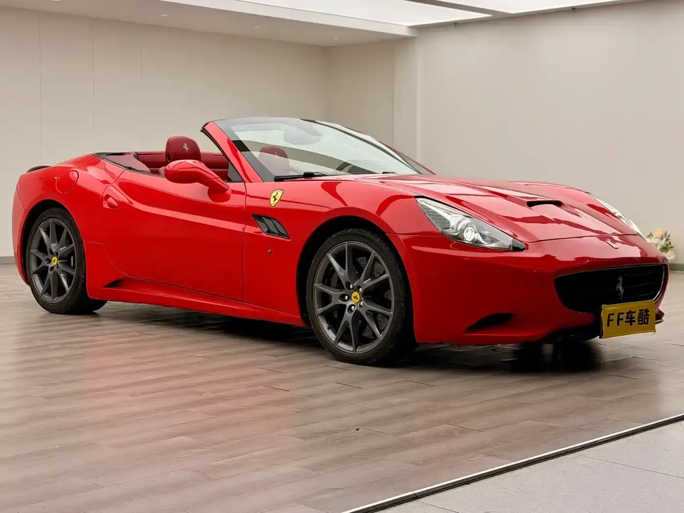 California T 2012 4.3L Standard Model — миниатюра 4