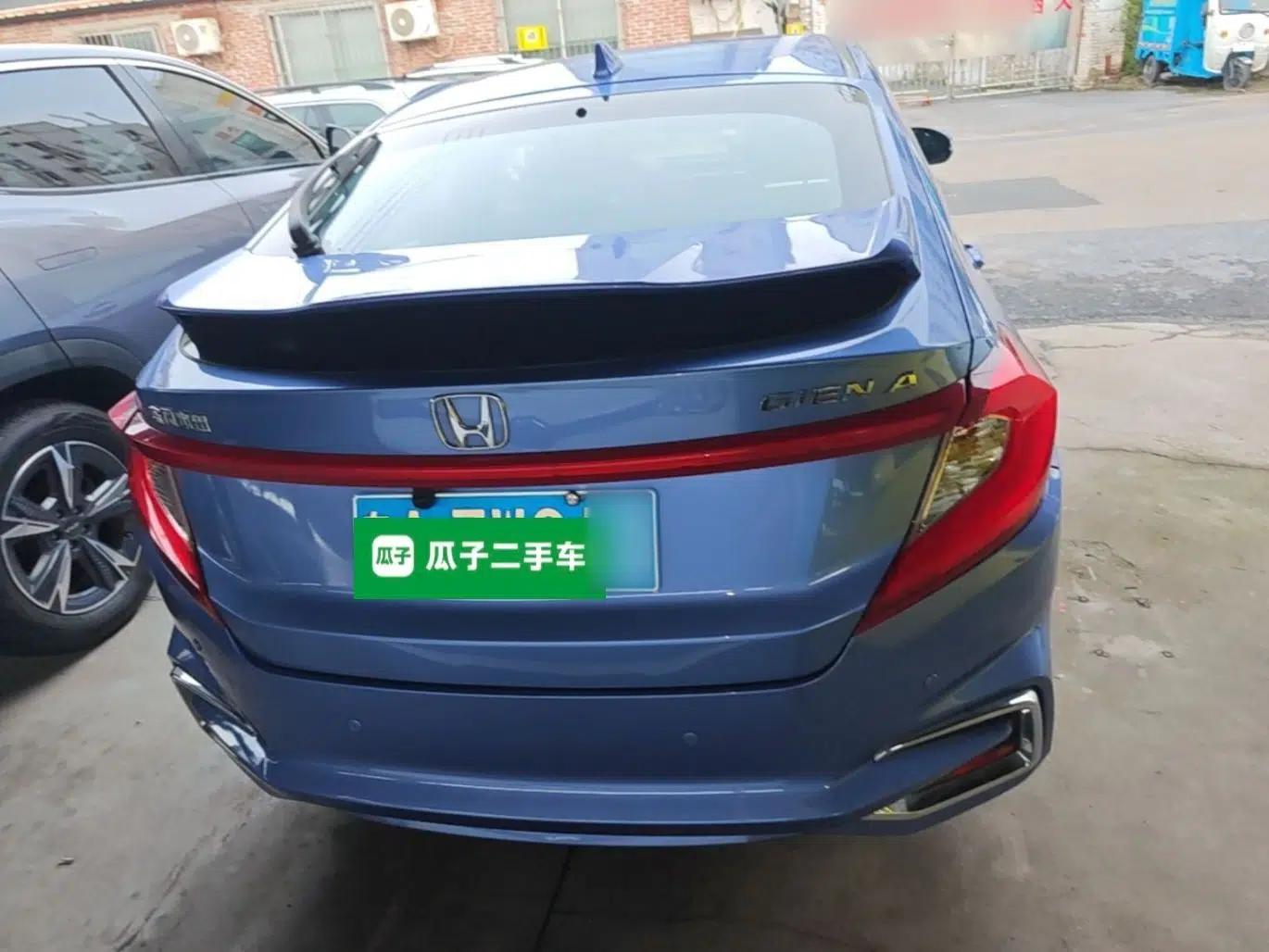 Honda Gienia 2017 1.5L CVT Classic Edition — миниатюра 5