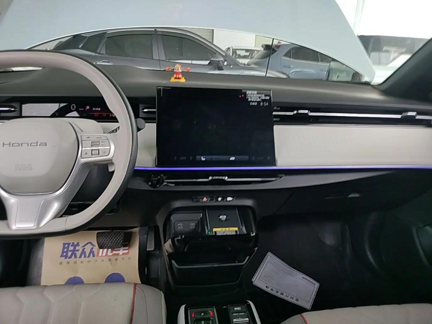 Honda e:NS2 2024 Light-Chasing Version — миниатюра 20