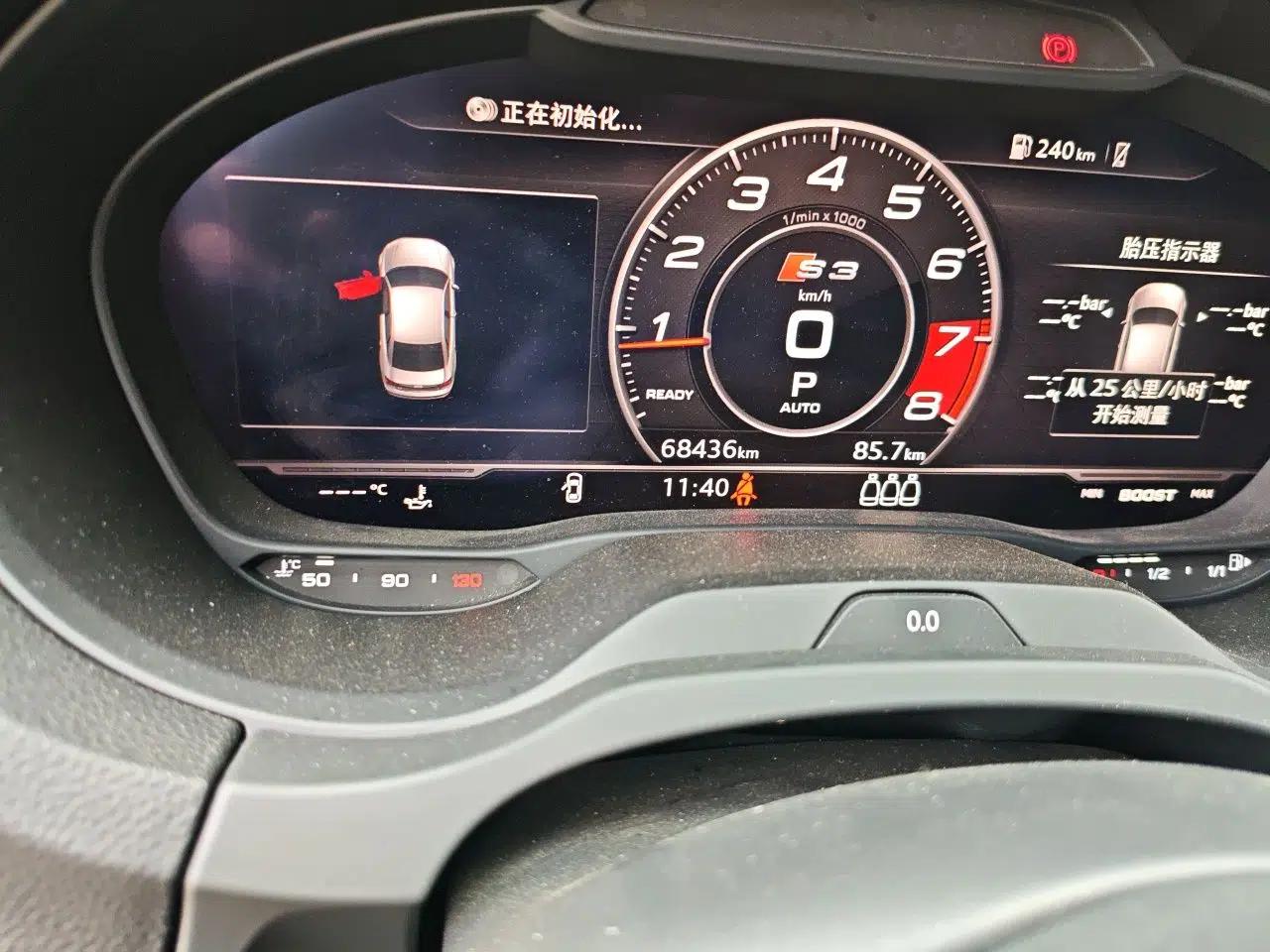 Audi S3 2017 Year Restyled S3 2.0T Limousine — миниатюра 12