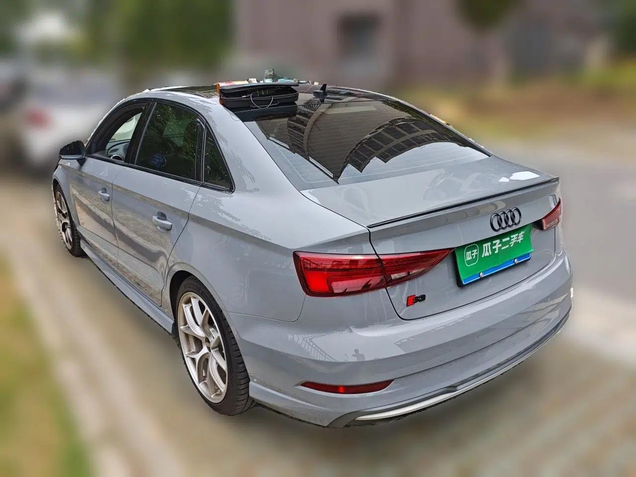 Audi S3 2017 Year Restyled S3 2.0T Limousine — миниатюра 4