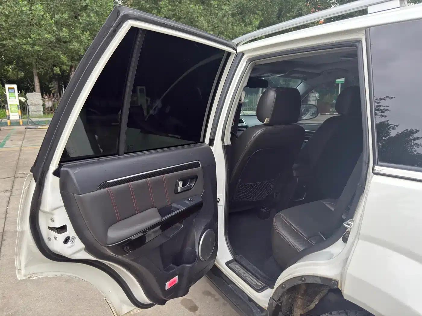 Haval H5 Classic 2015 2.0T Manual 4WD Premium — миниатюра 20