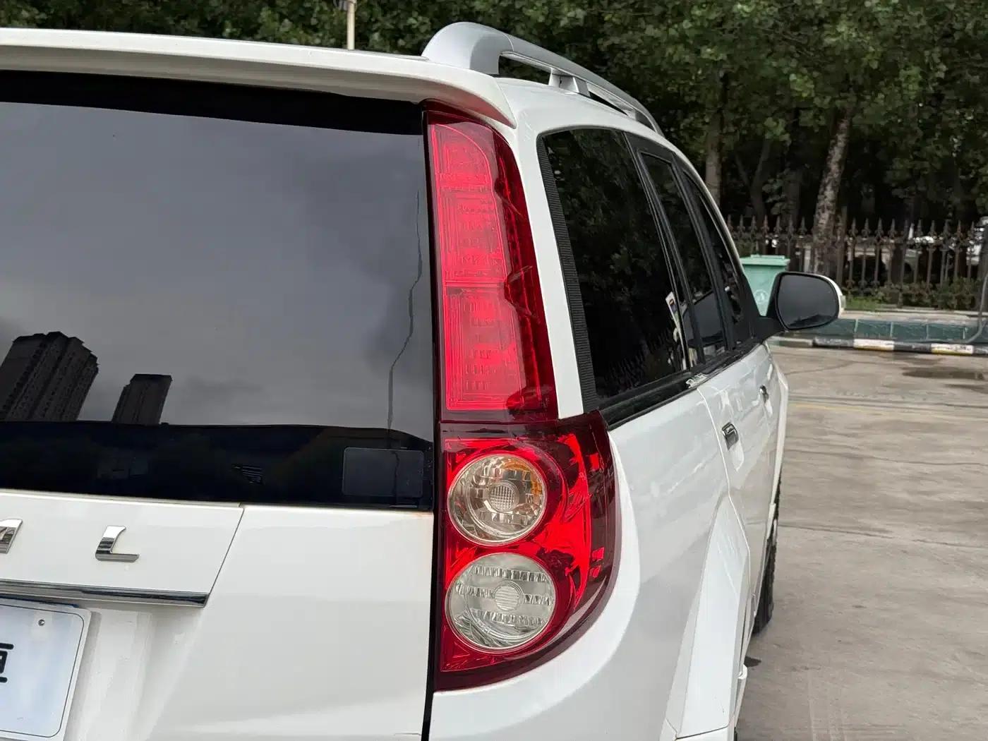 Haval H5 Classic 2015 2.0T Manual 4WD Premium — миниатюра 10