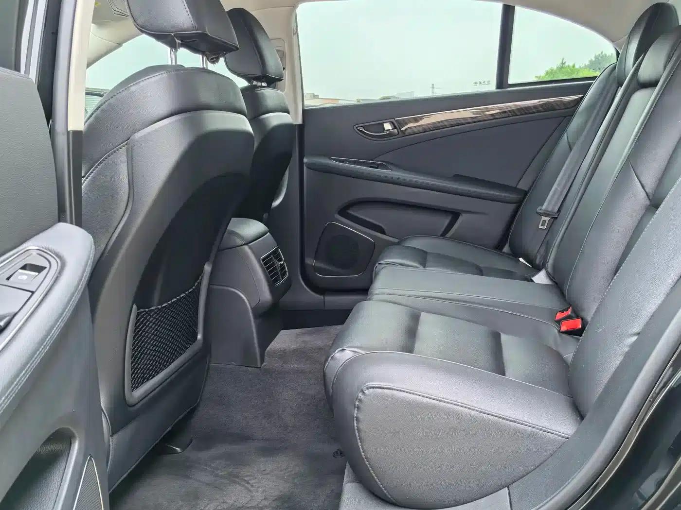 Hongqi H7 2021 1.8T Comfort Edition — миниатюра 9