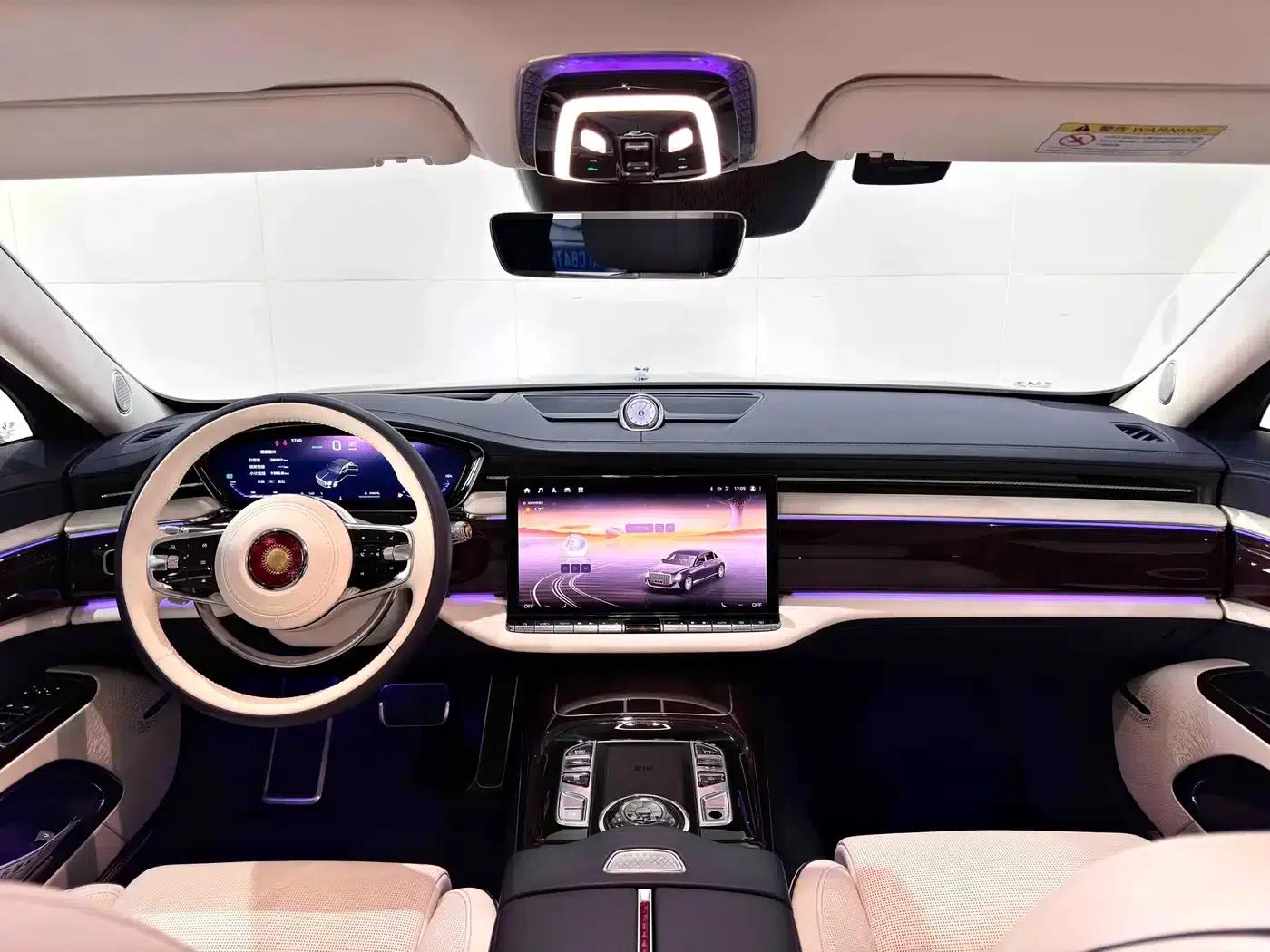 Hongqi Golden Sunflower Elegant 2024 Model 3.0T V6 — миниатюра 8