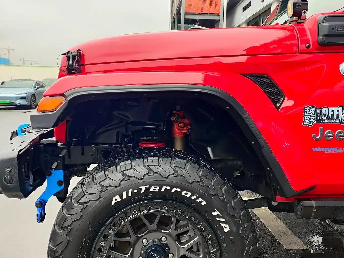 Jeep Wrangler New Energy 2021 Model 4-Door 2.0T 4xe Sahara — миниатюра 22