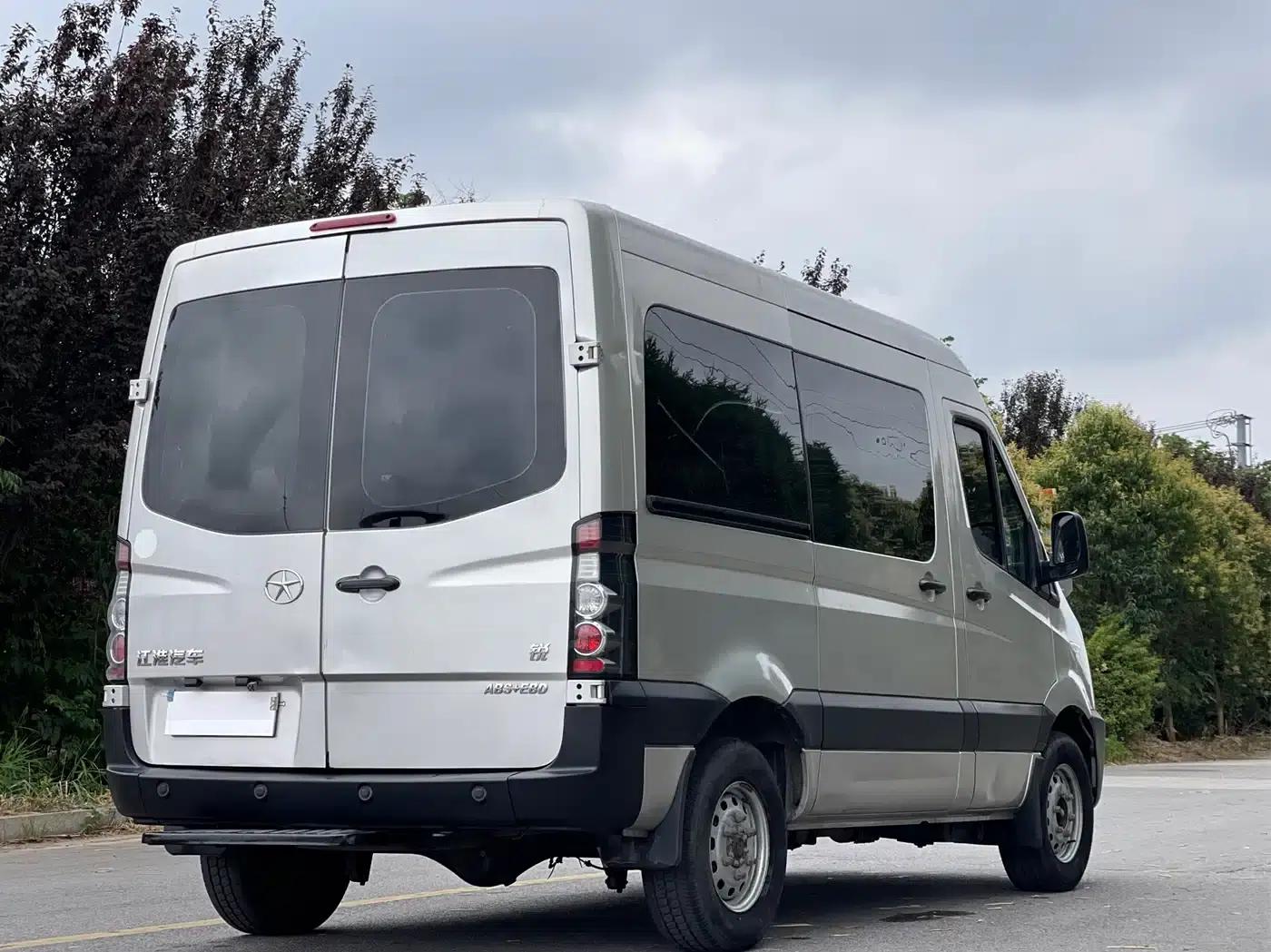 Starlight 2019 1.9T Fuel-Saving King Platinum Edition 5-9 Seats Star Express — миниатюра 7