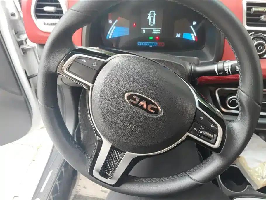 JAC iEV6E 2018 Upgraded Version iEV6E Luxury Intelligent Edition — миниатюра 14