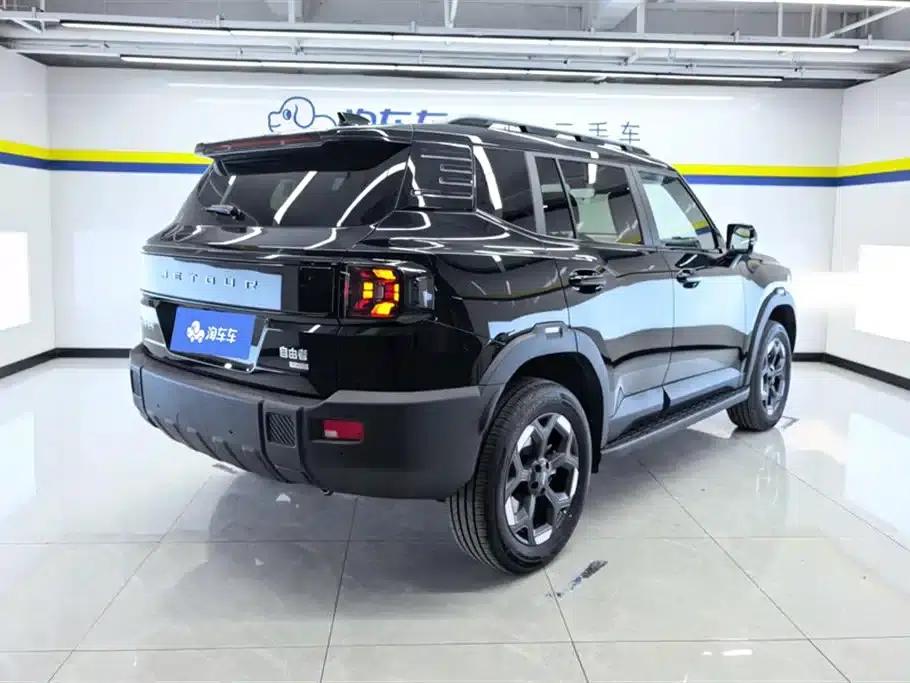 Jetour Freedom 2025 2.0TD XWD Conqueror — миниатюра 3