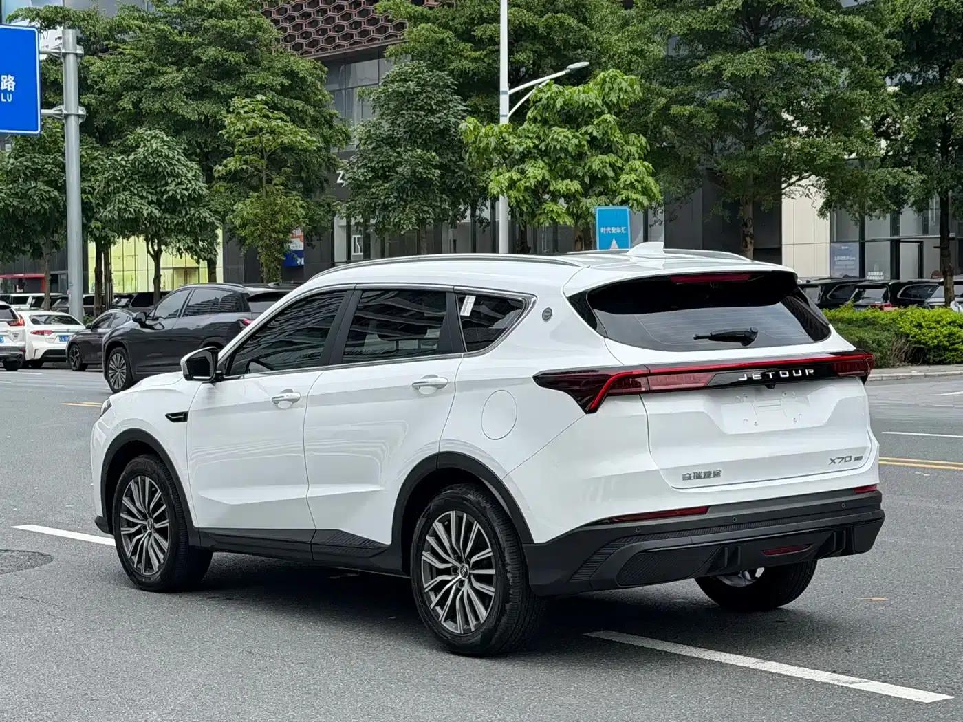 Jetour X70 C-DM 2024 Long-Range PRO 5-Seater — миниатюра 4