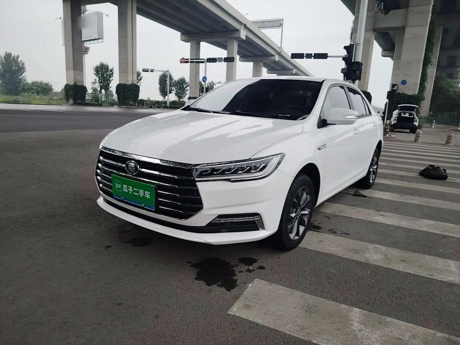 BYD Qin 2019 1.5L Automatic Luxury Model — миниатюра 1