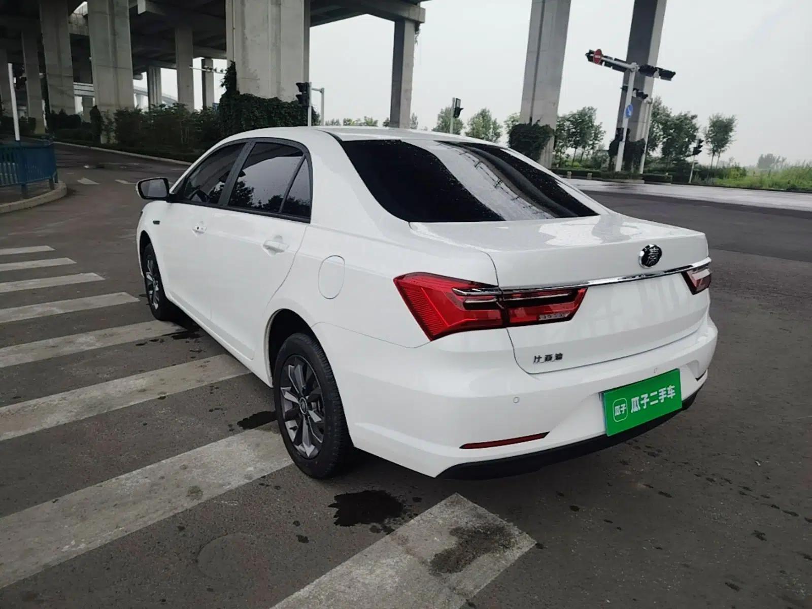 BYD Qin 2019 1.5L Automatic Luxury Model — миниатюра 4