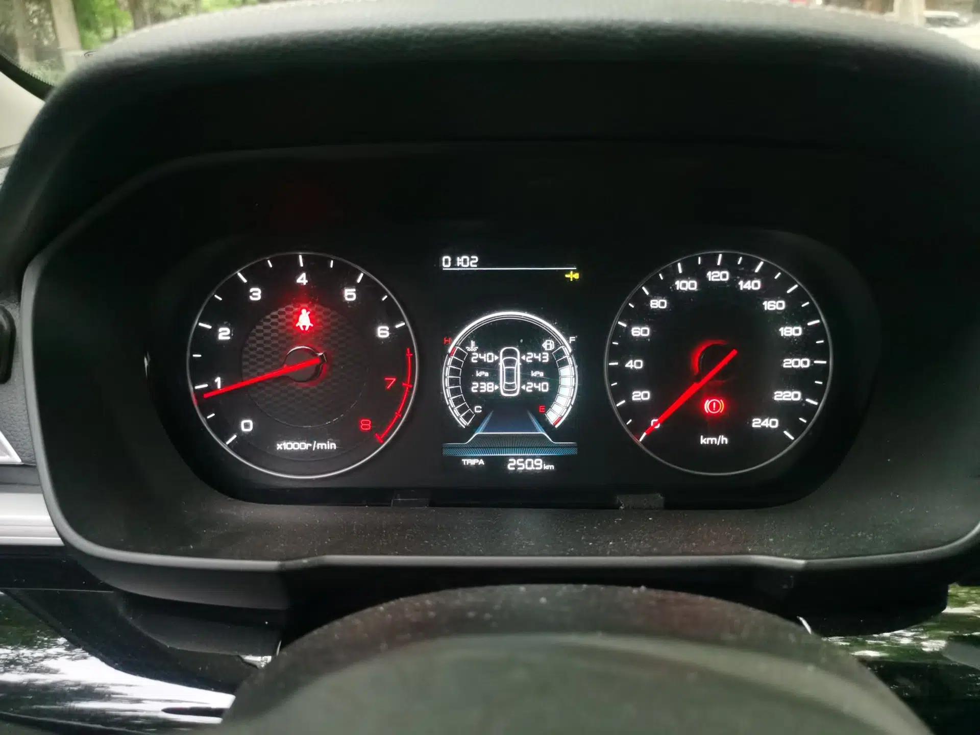 BYD Qin 2019 1.5L Manual Comfort Version — миниатюра 8