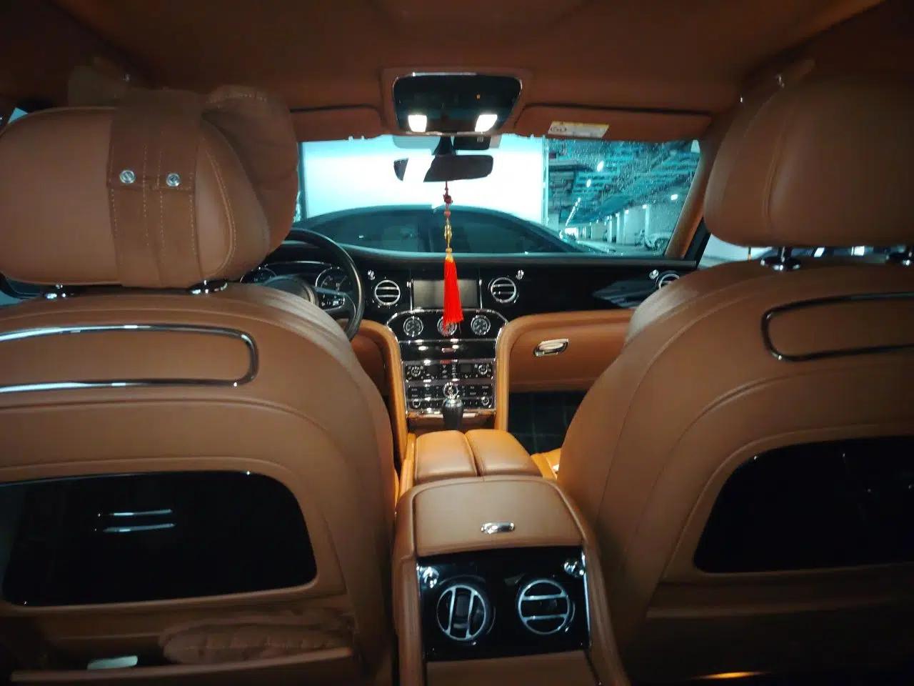 Bentley Mulsanne 2017 6.8T Long Wheelbase Version — миниатюра 18