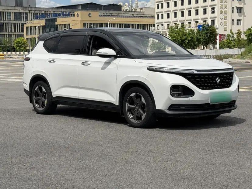 Baojun RM-5 2019 1.5T CVT 24-Hour Online Prestige Version 6 Seats — миниатюра 16