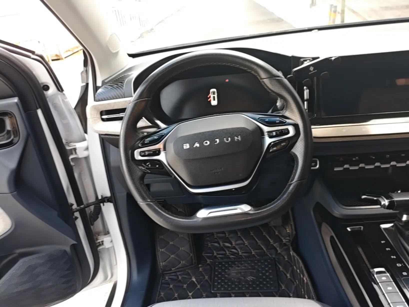 Baojun RM-5 2019 1.5T CVT 24-Hour Online Prestige Version 6 Seats — миниатюра 19