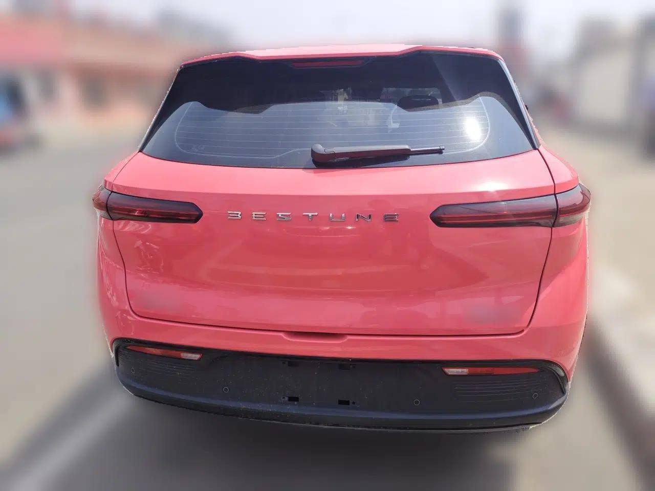 Bestune Yueyi 03 2025 565km Premium Edition — миниатюра 5