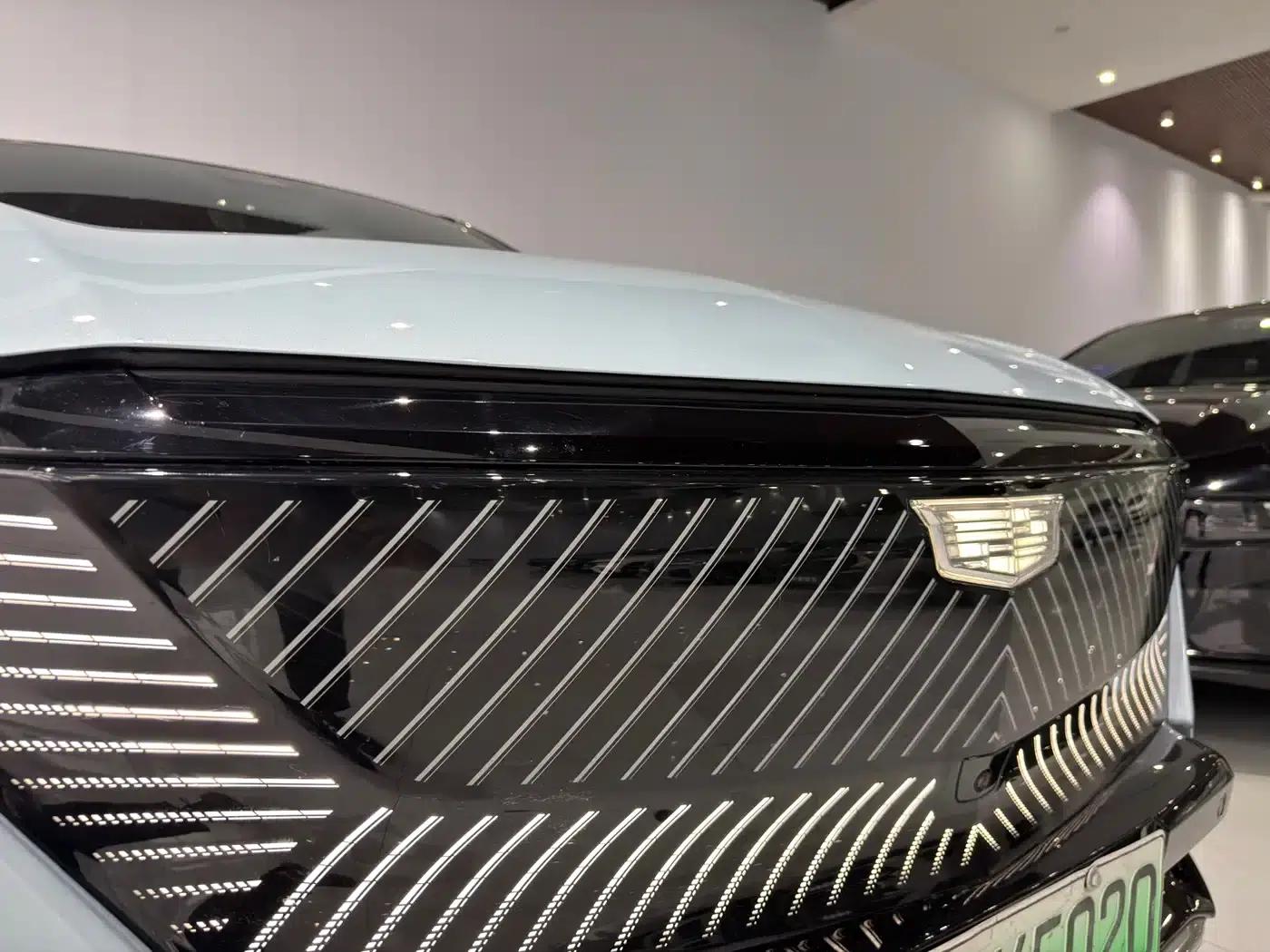 iQ Ruige 2022 Rear-Wheel Drive Long-Range Premium Edition — миниатюра 15