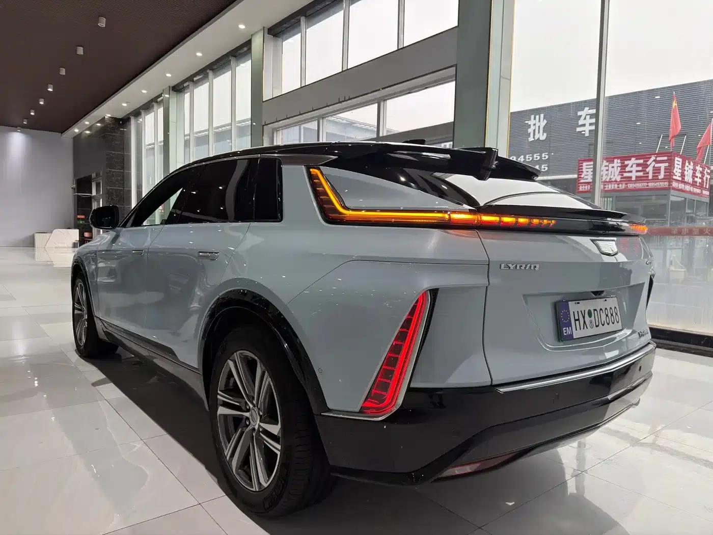 iQ Ruige 2022 Rear-Wheel Drive Long-Range Premium Edition — миниатюра 19