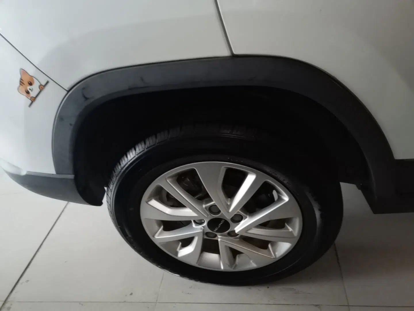 BAIC Beijing X3 2019 1.5T CVT Glory Edition — миниатюра 11