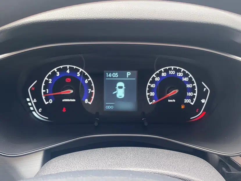 BAIC Beijing X3 2019 1.5T CVT Glory Edition — миниатюра 19