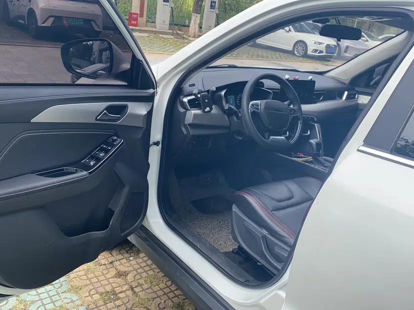 BAIC Beijing X3 2019 1.5T CVT Glory Edition — миниатюра 30