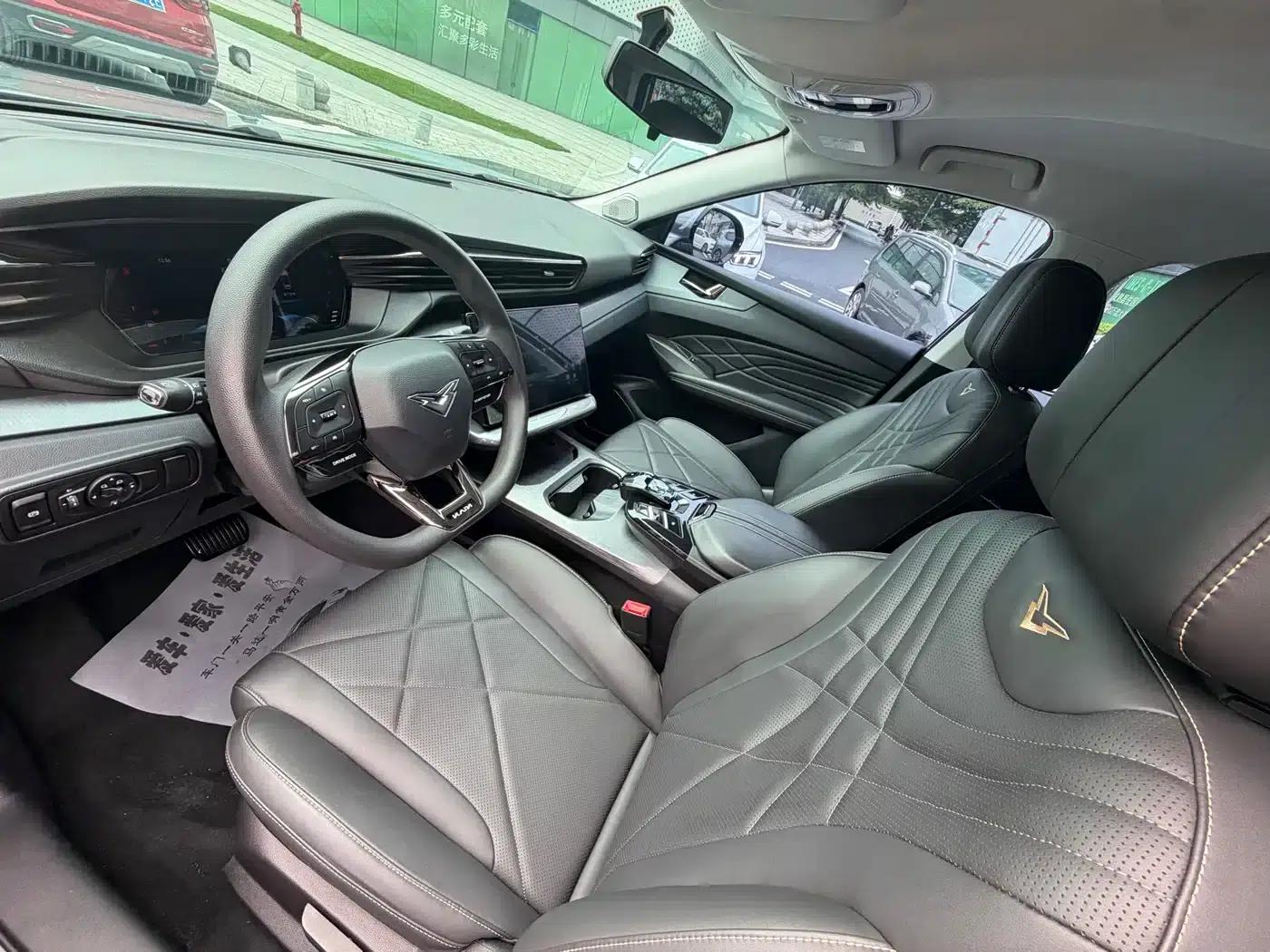 Kaiyi Kunlun 2023 Kunlun 300 Highland Edition — миниатюра 9
