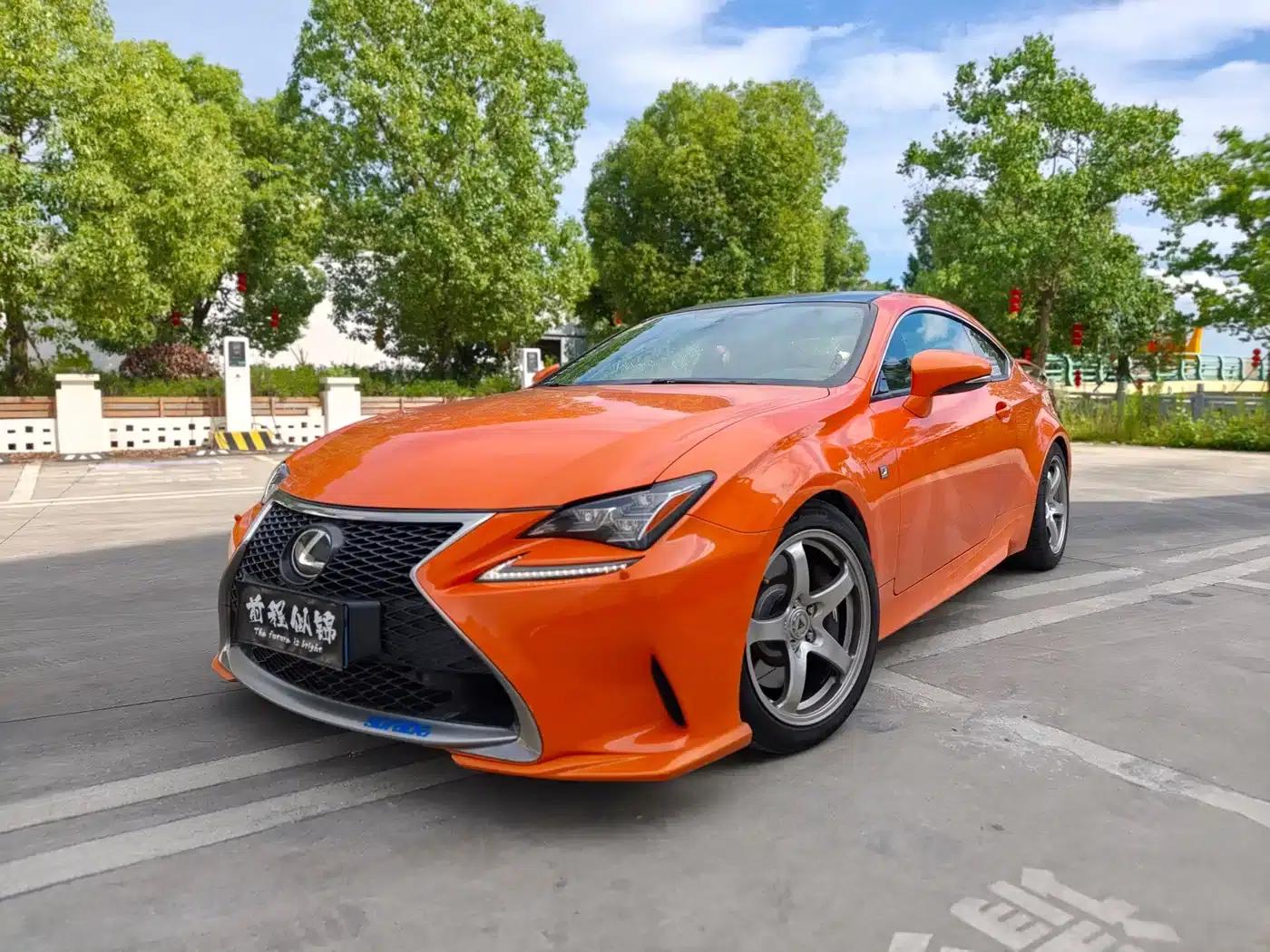 Lexus RC 2016 200t F SPORT Edition — миниатюра 1