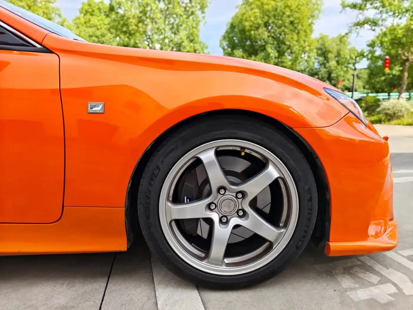 Lexus RC 2016 200t F SPORT Edition — миниатюра 15