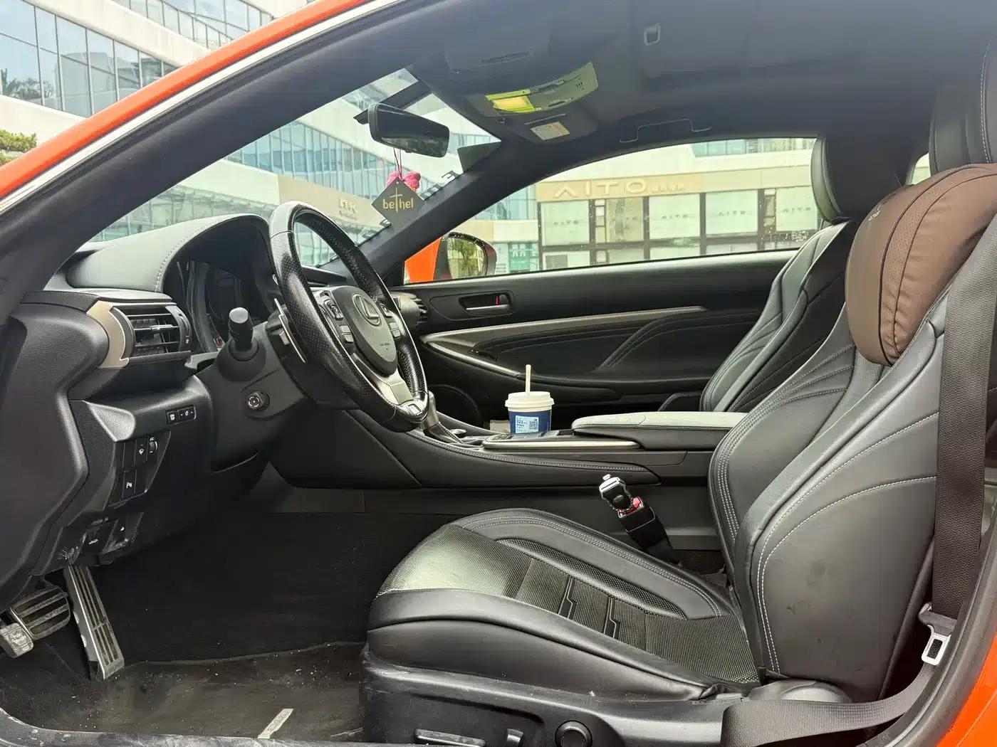 Lexus RC 2016 200t F SPORT Edition — миниатюра 5