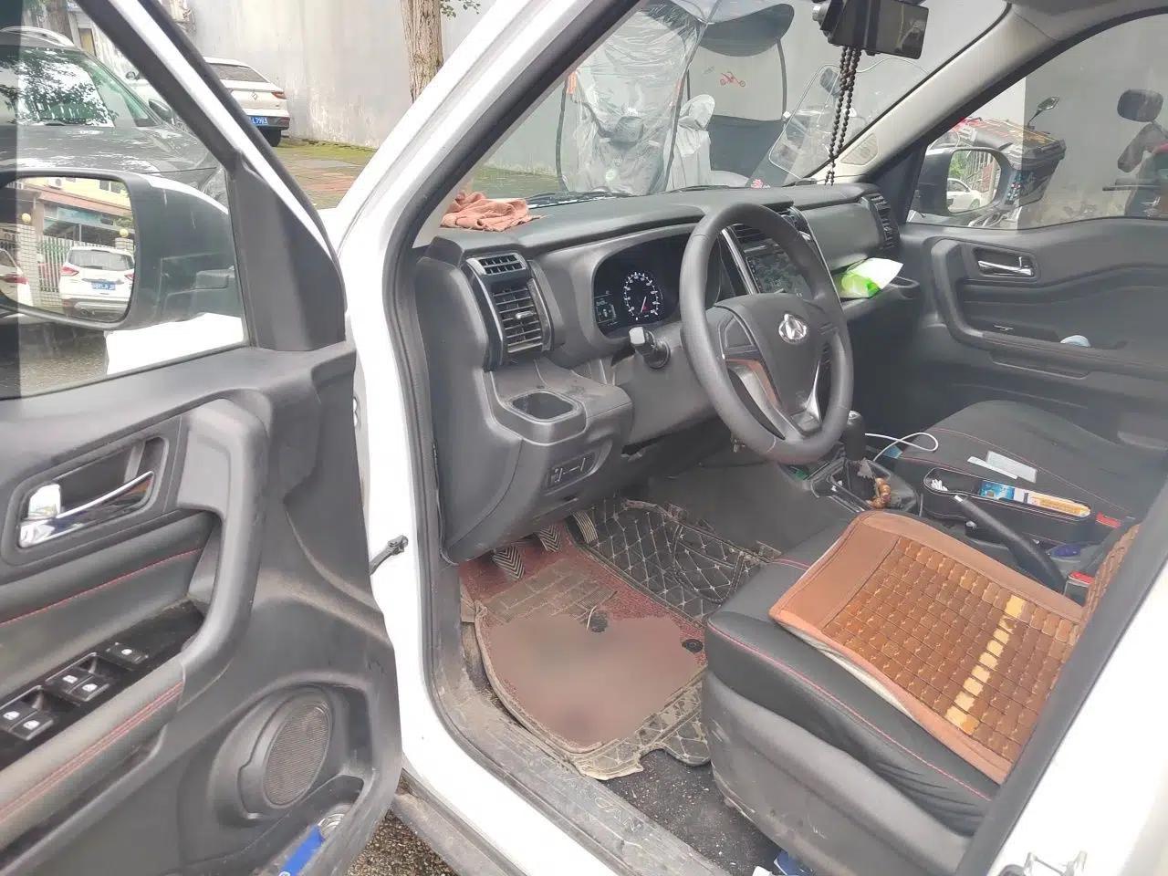 CHANGAN OSHAN X70A 2020 1.5L Manual Standard Edition — миниатюра 16