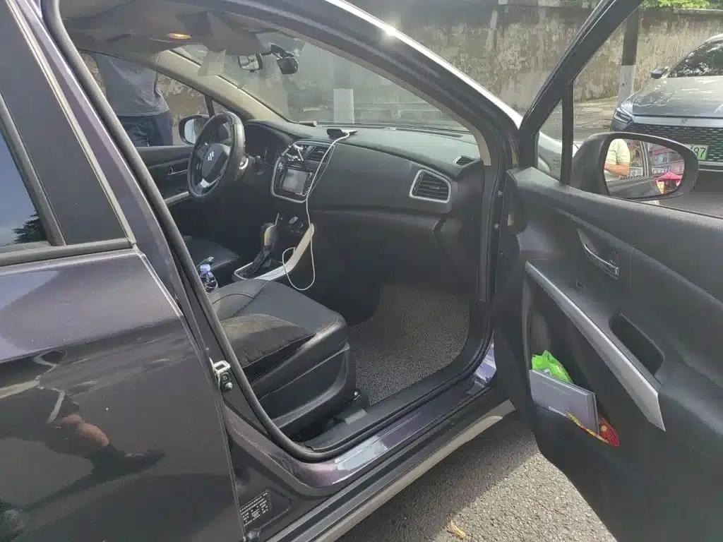 Vitara 2015 1.6L CVT 2WD Elite — миниатюра 20