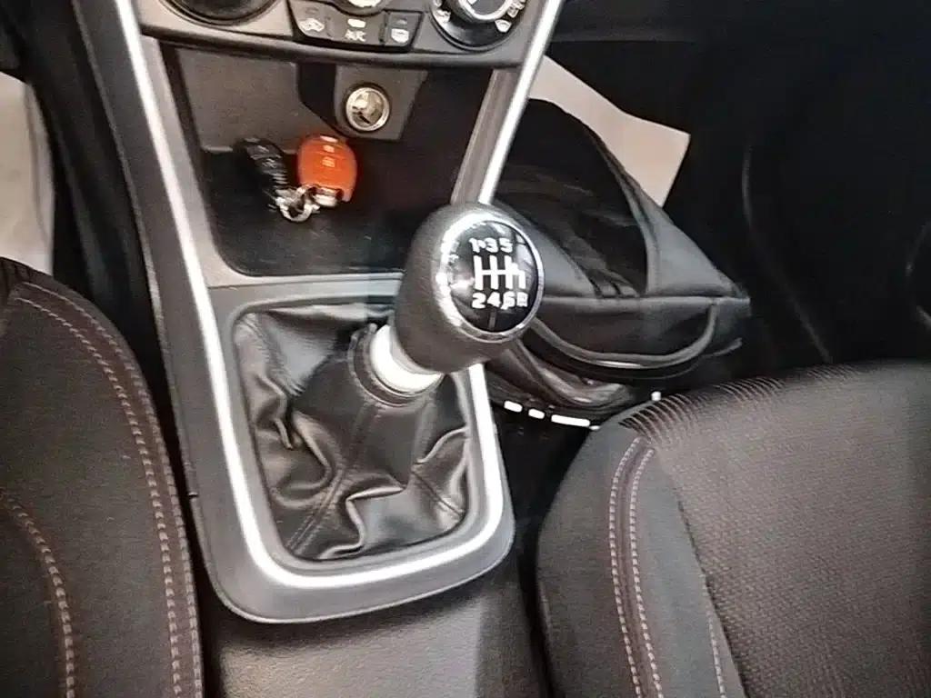 2015 Vitara 1.4T Manual 2WD Premium — миниатюра 14