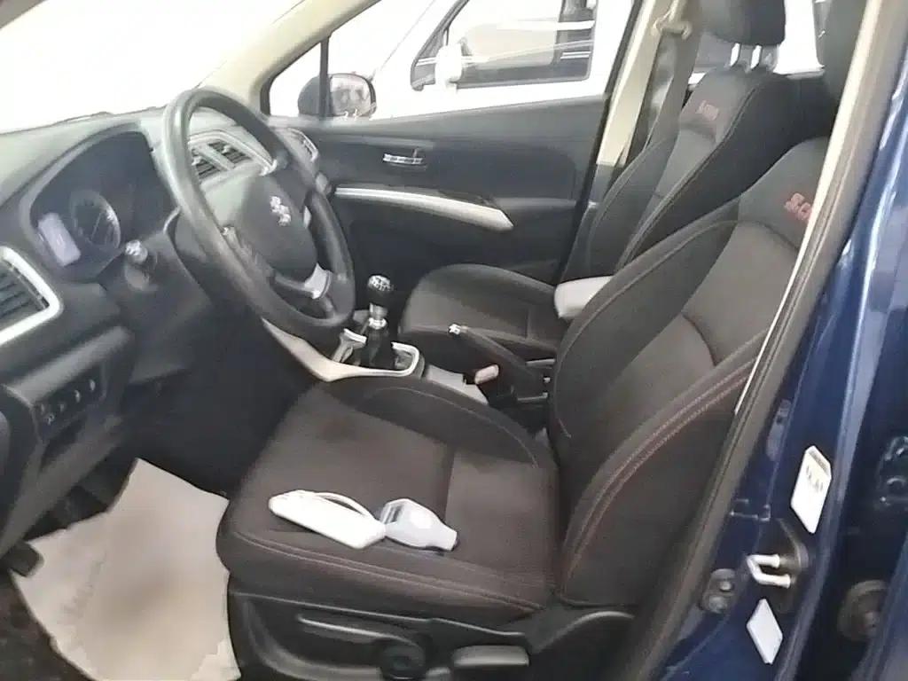 2015 Vitara 1.4T Manual 2WD Premium — миниатюра 15