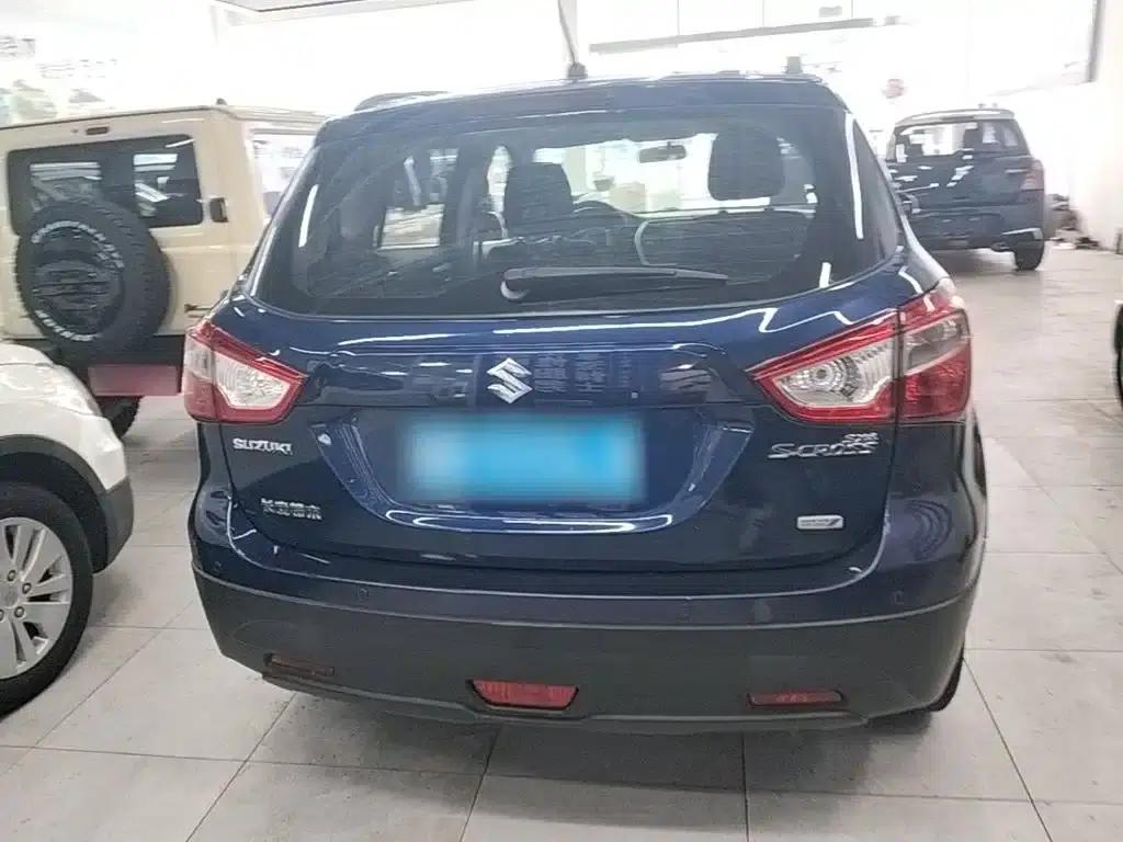 2015 Vitara 1.4T Manual 2WD Premium — миниатюра 6