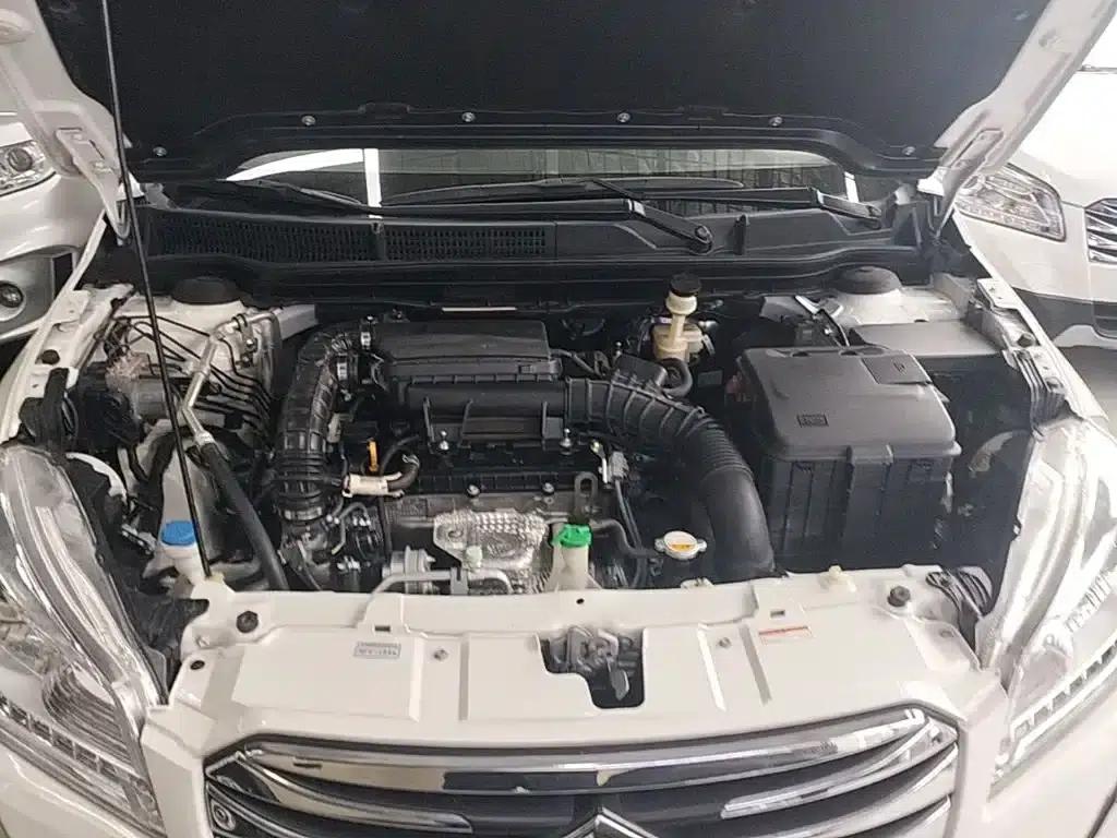 2015 Vitara 1.4T Automatic 2WD Premium — миниатюра 20