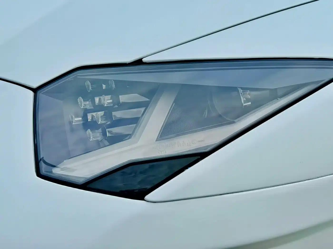 2011 Aventador LP 700-4 — миниатюра 17