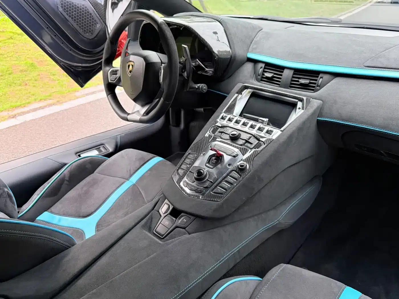 2011 Aventador LP 700-4 — миниатюра 9