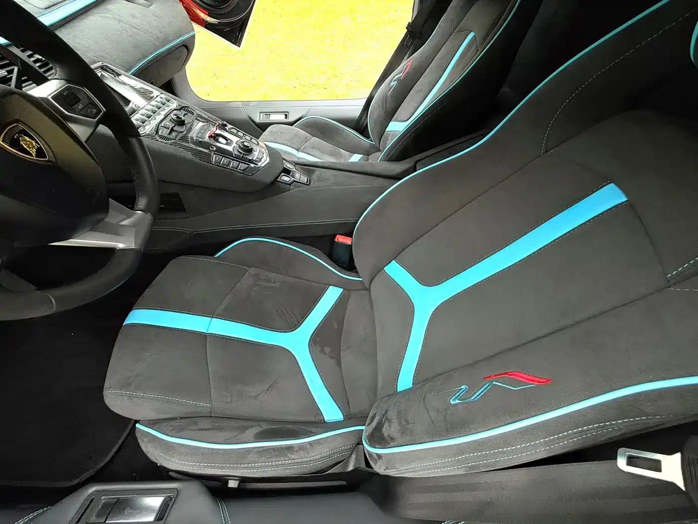 2011 Aventador LP 700-4 — миниатюра 10