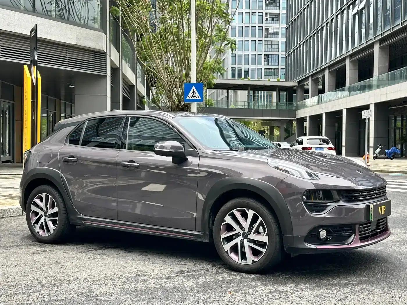 Lynk & Co 02 PHEV 2021 1.5T Pro — миниатюра 3